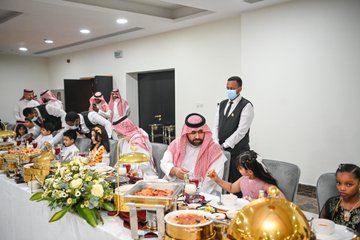 مناسبة إفطار يوم اليتيم العالمي 